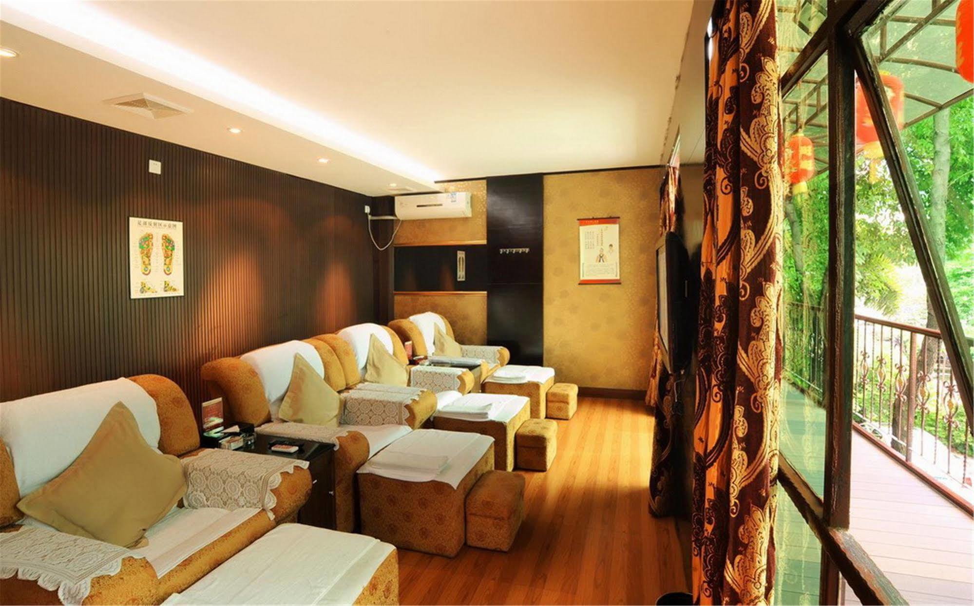 Wa King Town Hotel قوانغتشو المظهر الخارجي الصورة